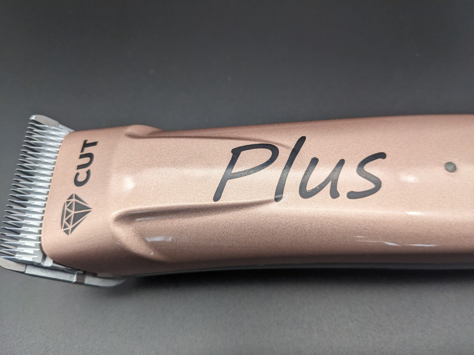 Diamond Cut Plus 2 Speed Cordless Clipper 2 Battery Pack