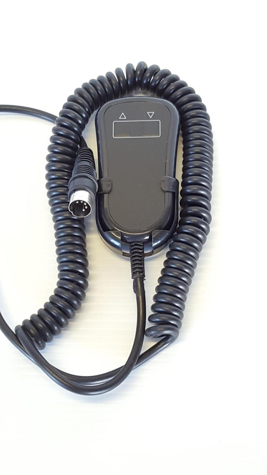 The Clipper Shop Hand Controller 5-Pin Plug and Play